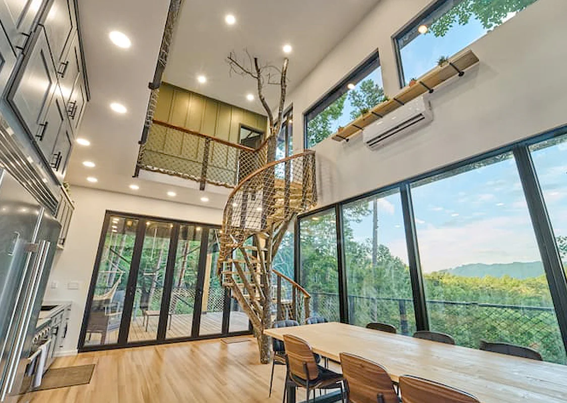 Win a 7-Day Stay at The Skyview Treehouse - Image 6