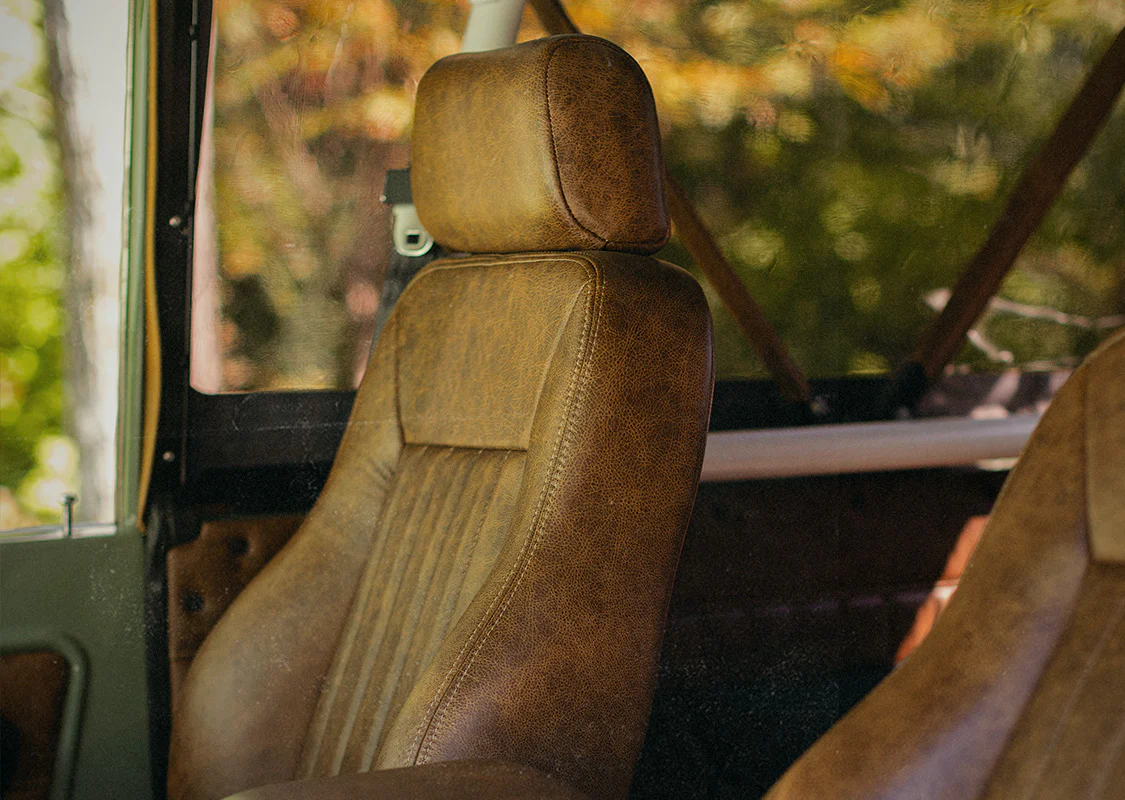 Win Thomas Rhett's 1973 Ford Bronco or $120,000 - Image 4