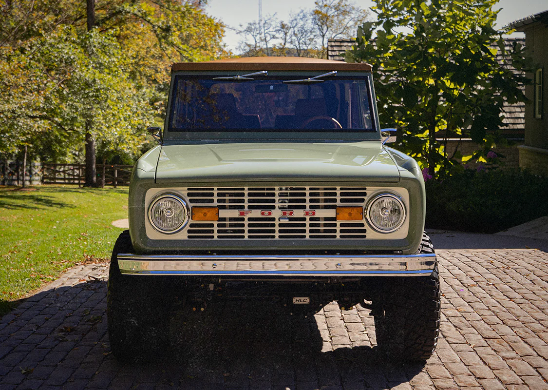 Win Thomas Rhett's 1973 Ford Bronco or $120,000 - Image 8